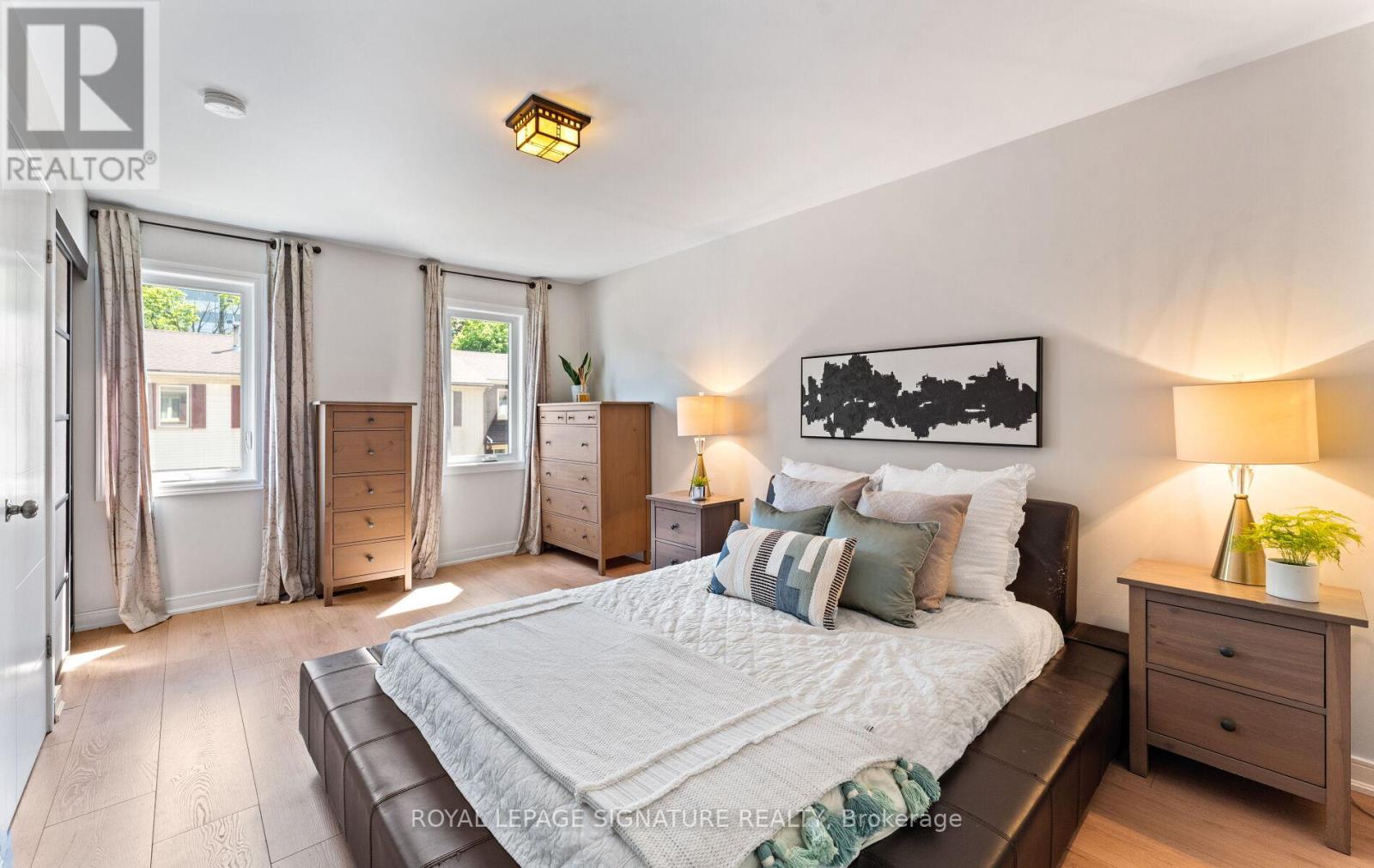 #91 270 TIMBERBANK BOULEVARD - 25