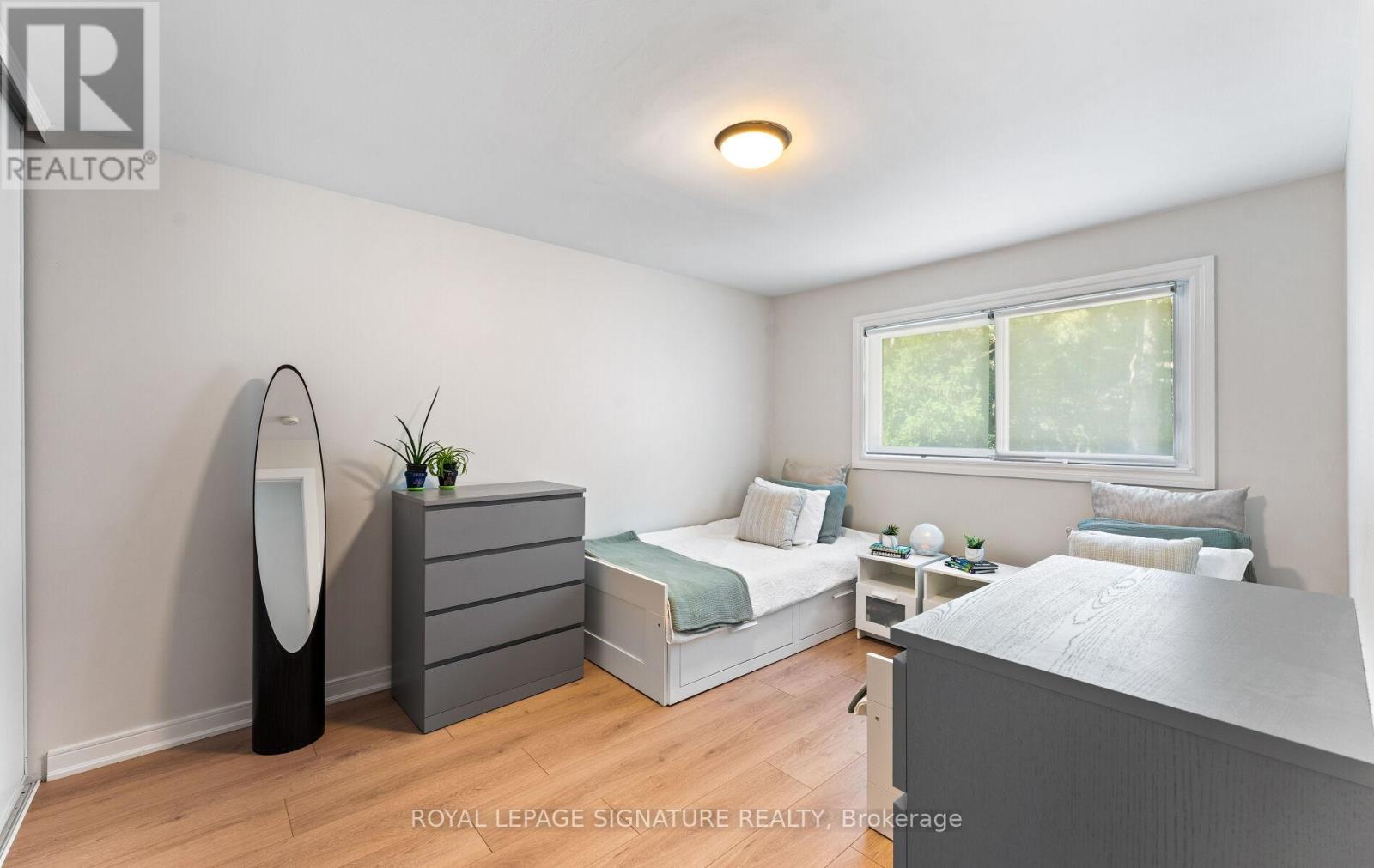 #91 270 TIMBERBANK BOULEVARD - Image 27