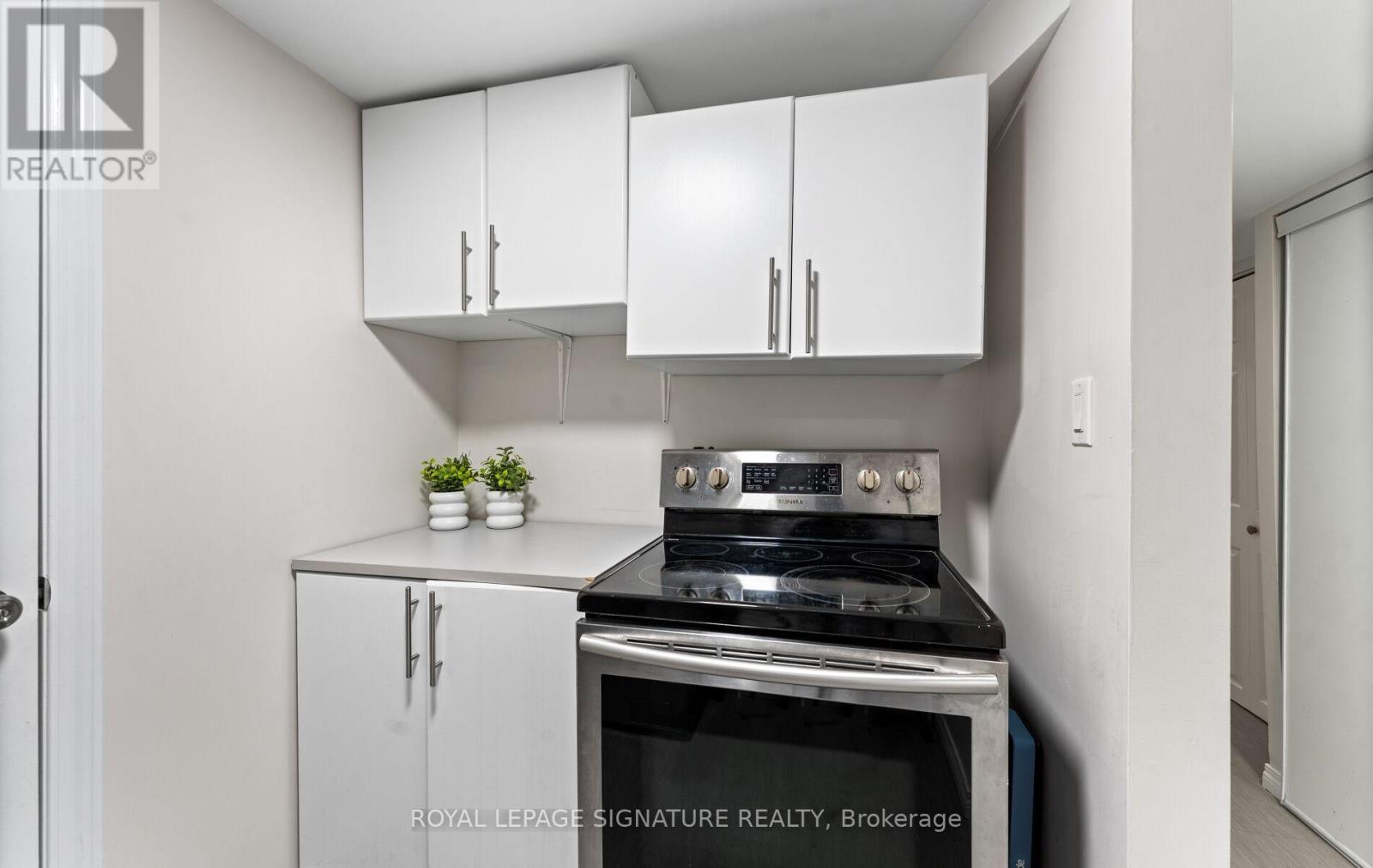 #91 270 TIMBERBANK BOULEVARD - Image 40
