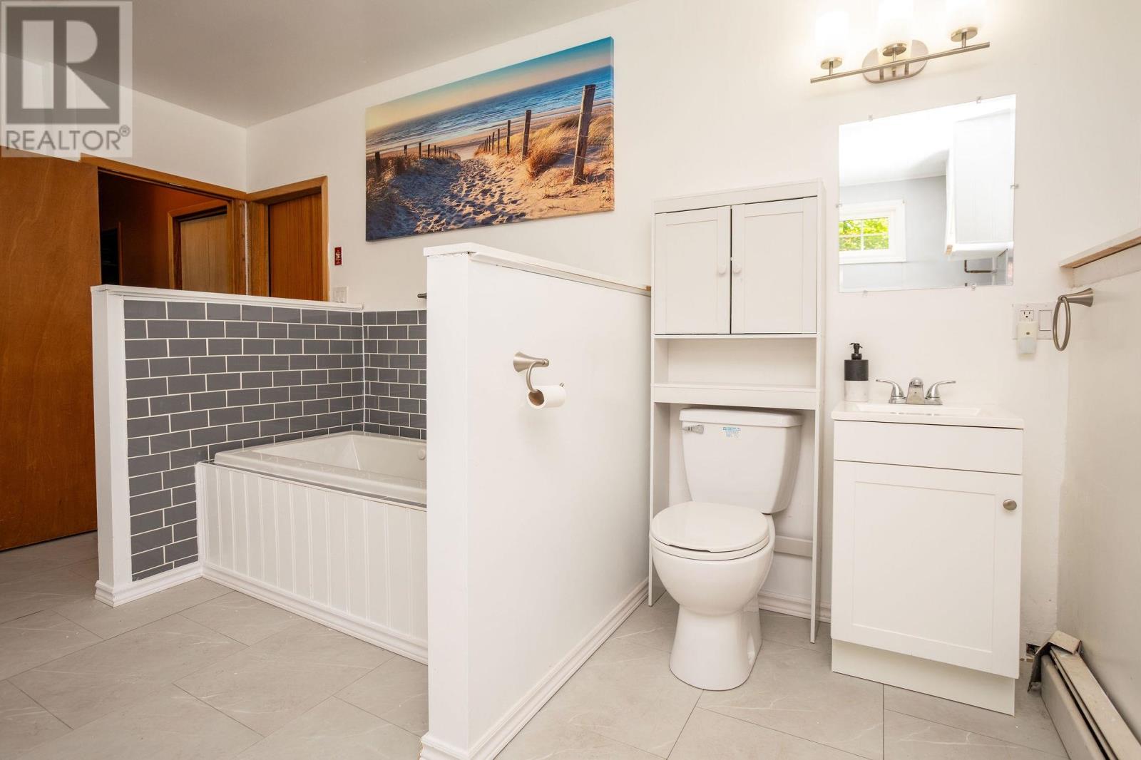 40 Poplar Drive - Image 21