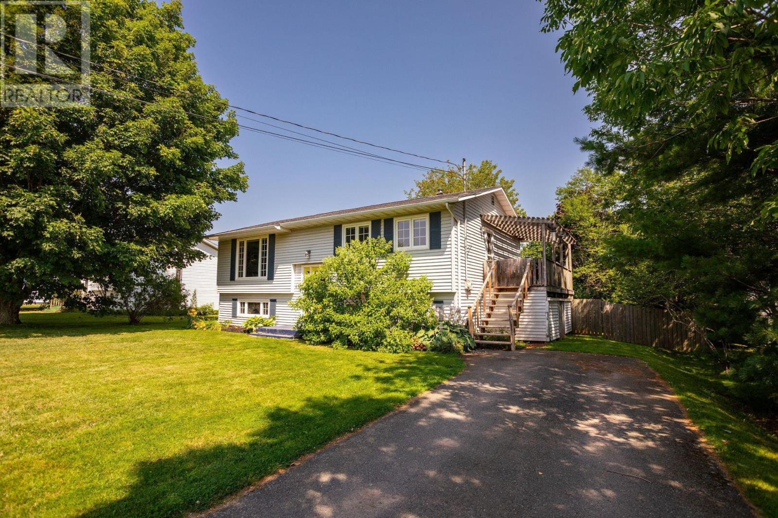 40 Poplar Drive - 3