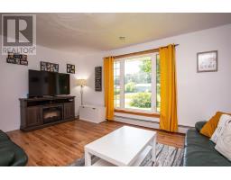 40 Poplar Drive, Cornwall, PE C0A1H0 Photo 12