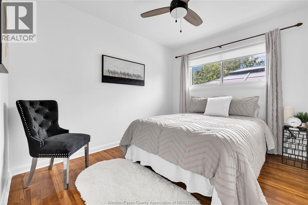 465 CHRISTOPHER - Image 11