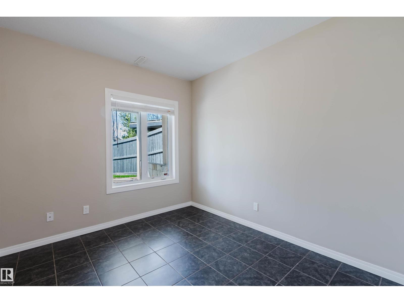 3412 MACNEIL LI NW - 52
