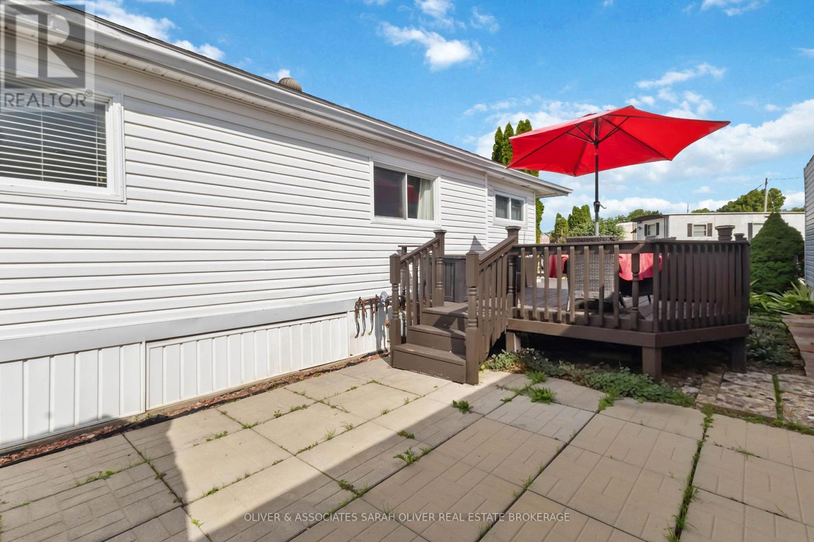 #96 198 SPRINGBANK DRIVE - Image 29