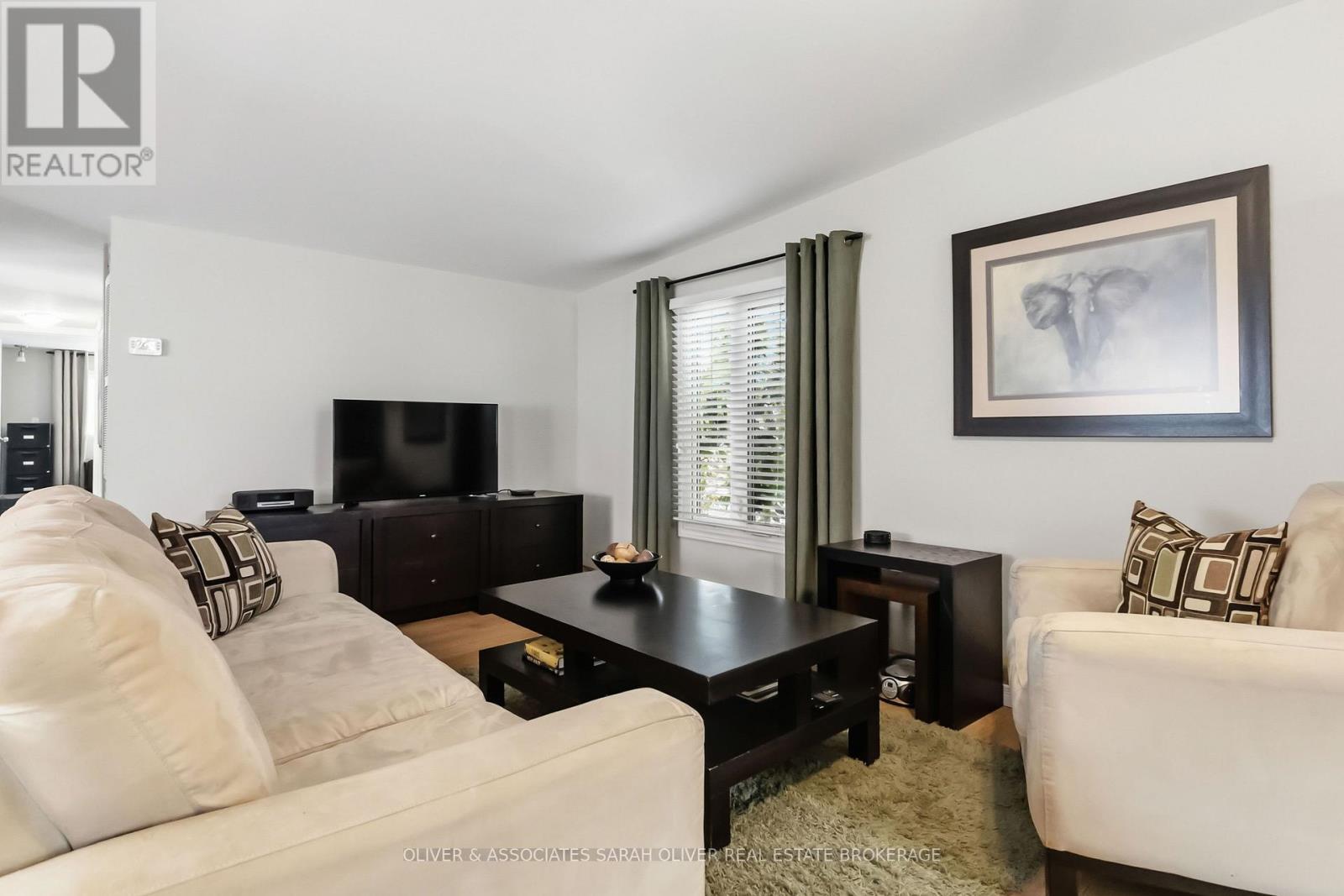#96 198 SPRINGBANK DRIVE - 8
