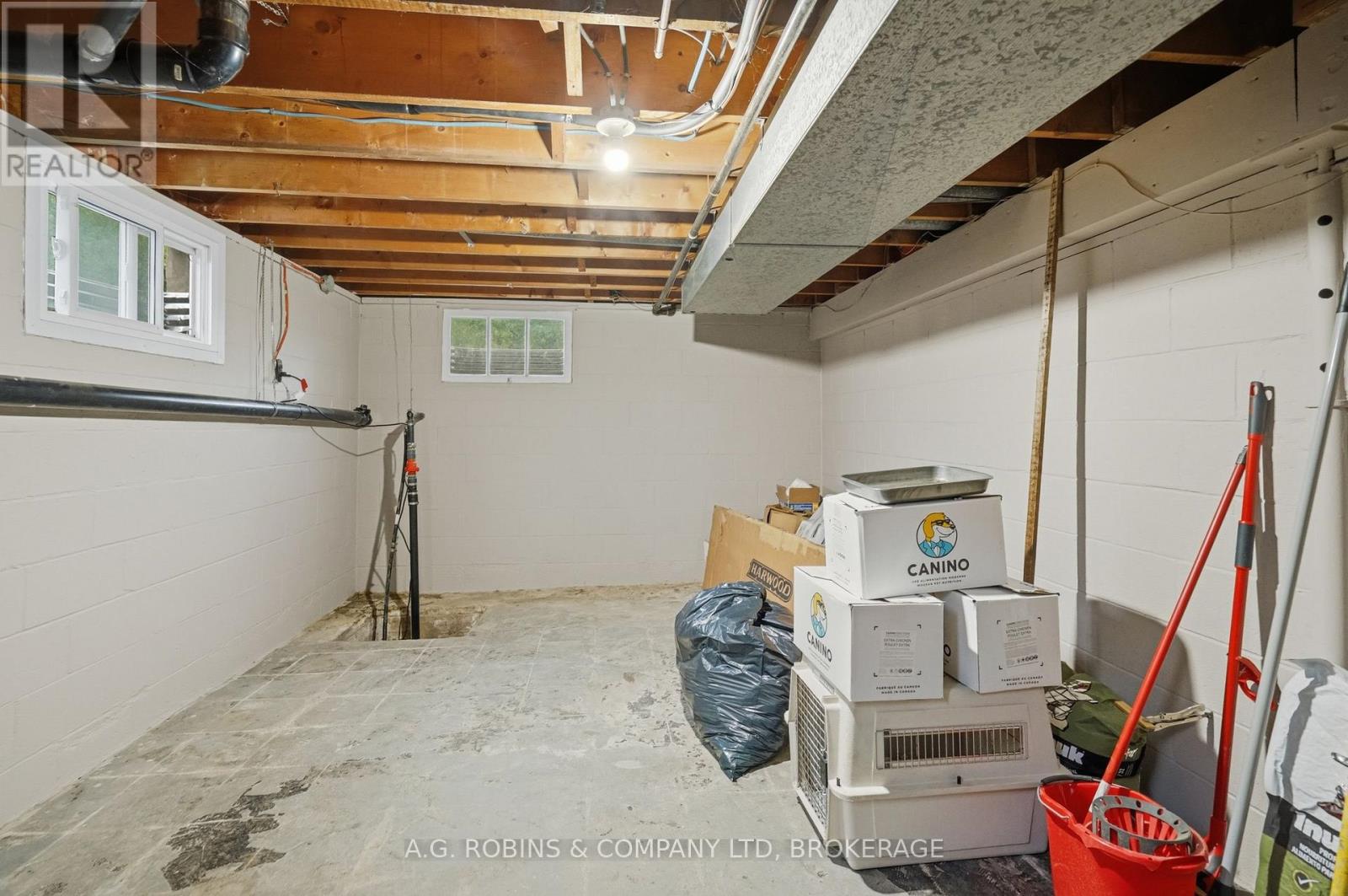 957 RIDGE ROAD - 26