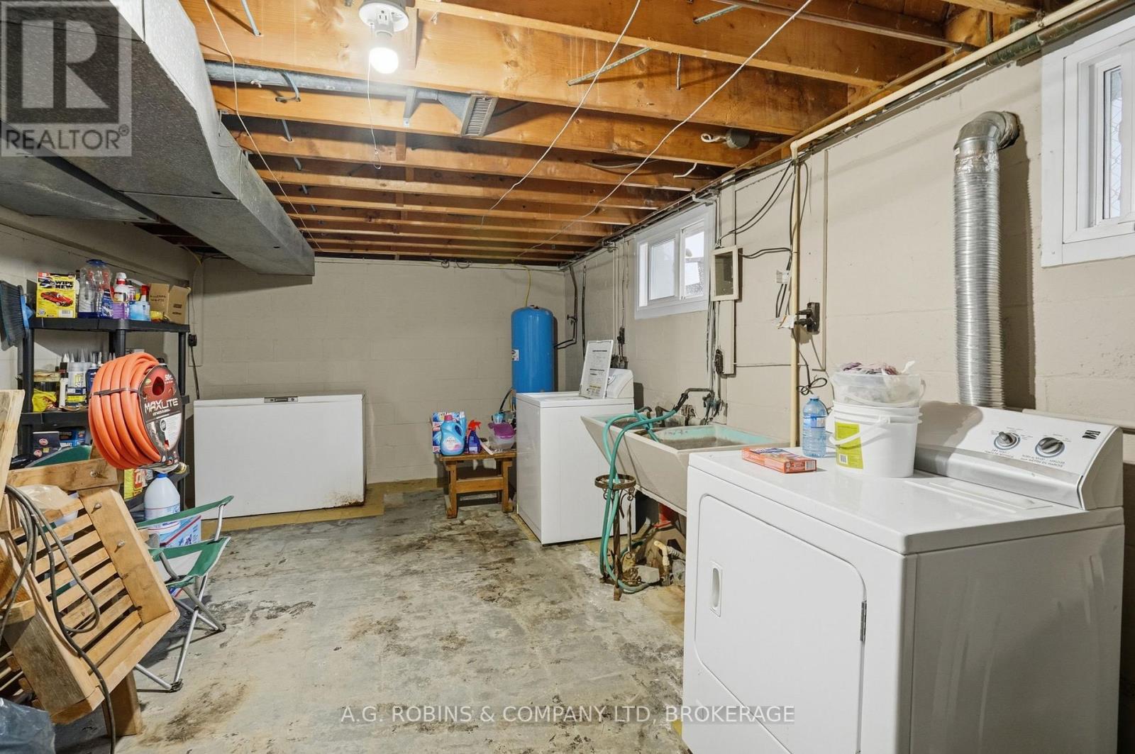 957 RIDGE ROAD - Image 27