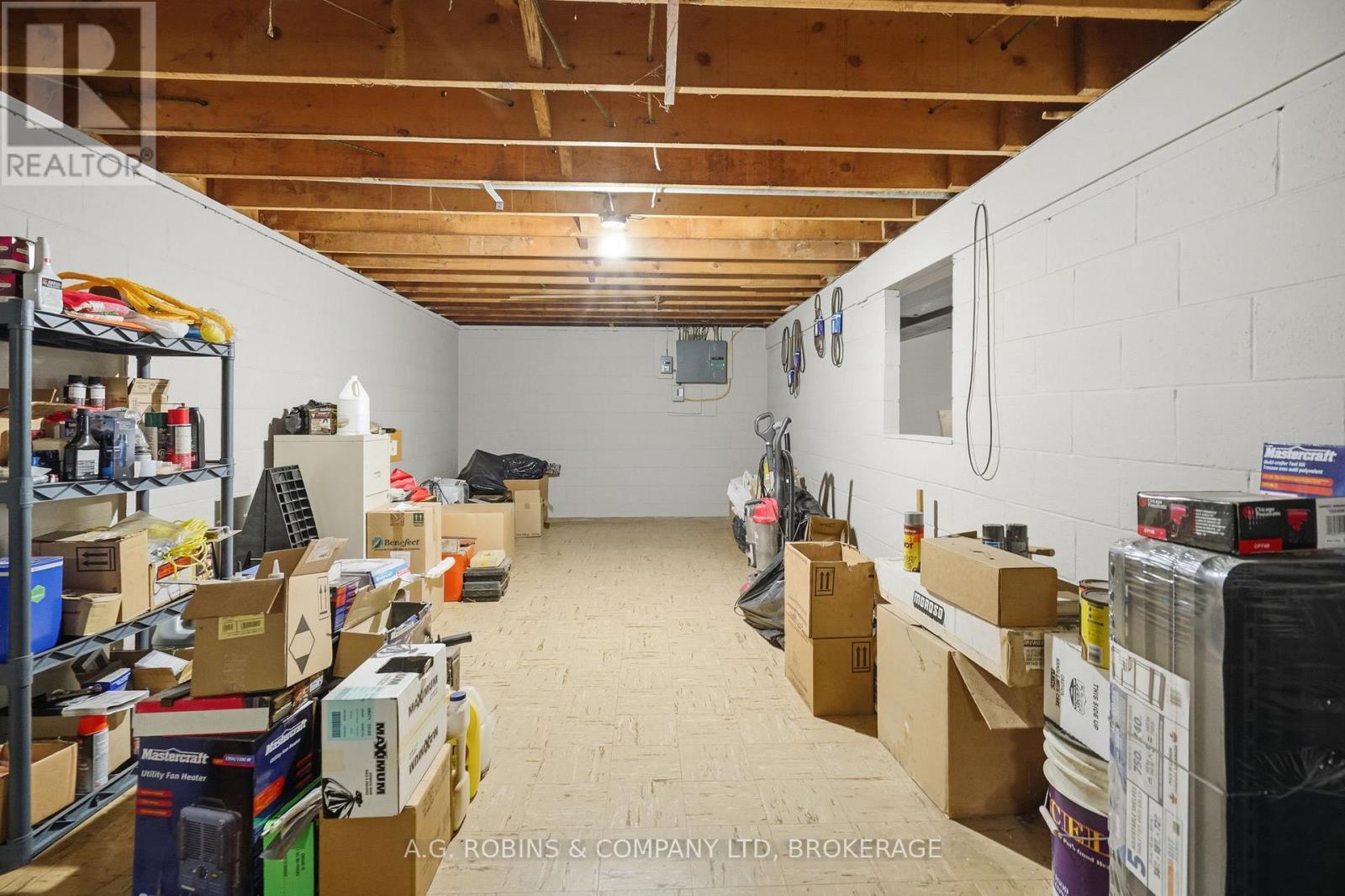 957 RIDGE ROAD - Image 28