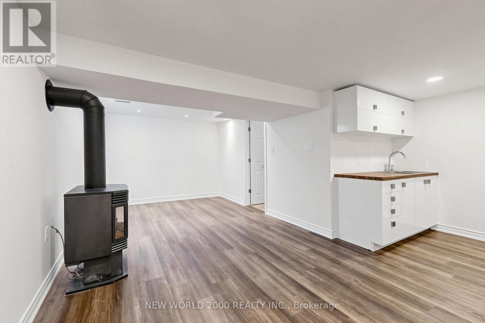 10 BUCE AVENUE - 30