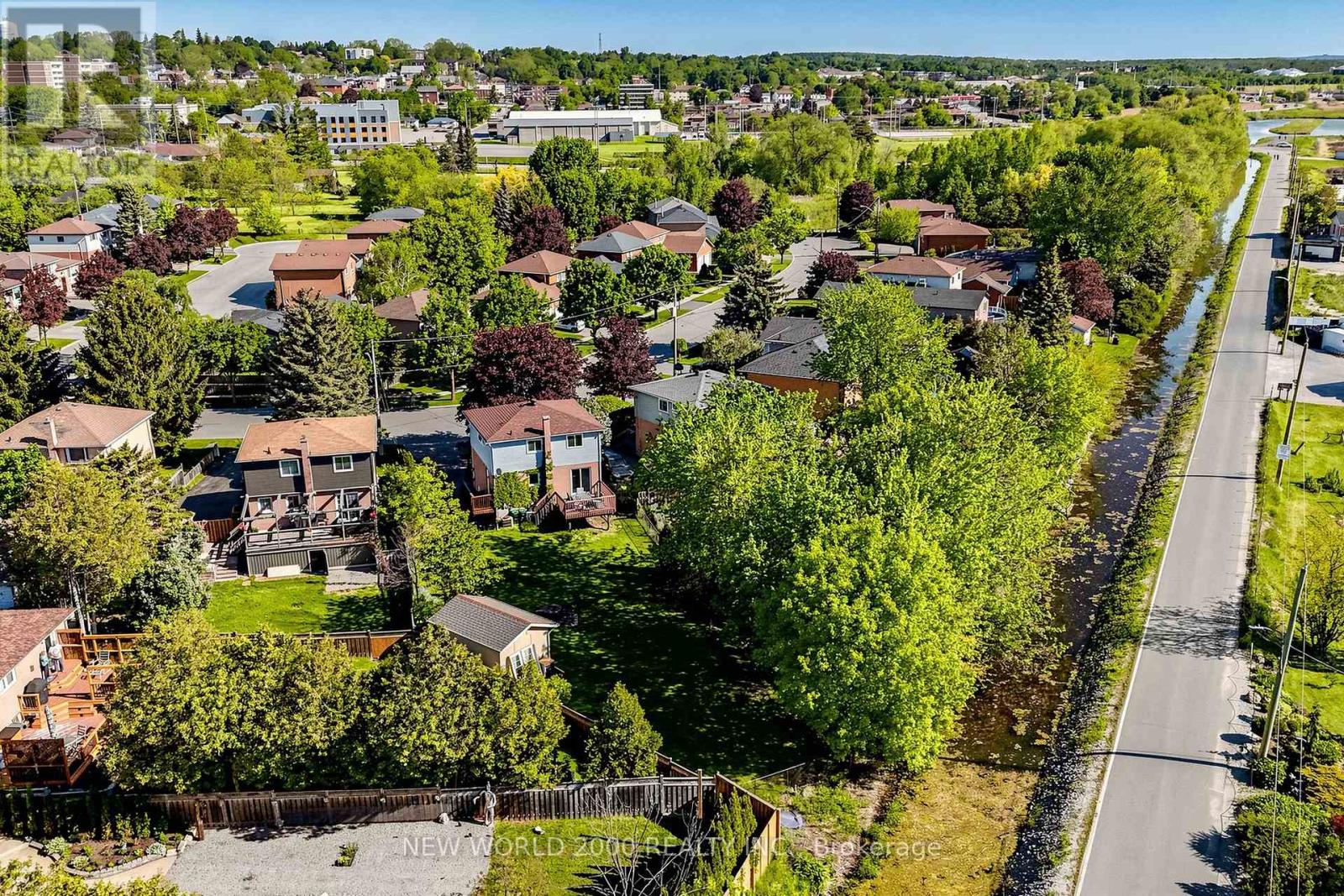 10 BUCE AVENUE - 45