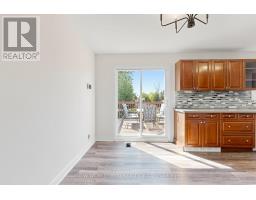 10 Buce Avenue, Bradford West Gwillimbury, ON L3Z2C4 Photo 13