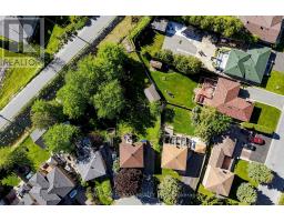 10 Buce Avenue, Bradford West Gwillimbury, ON L3Z2C4 Photo 43
