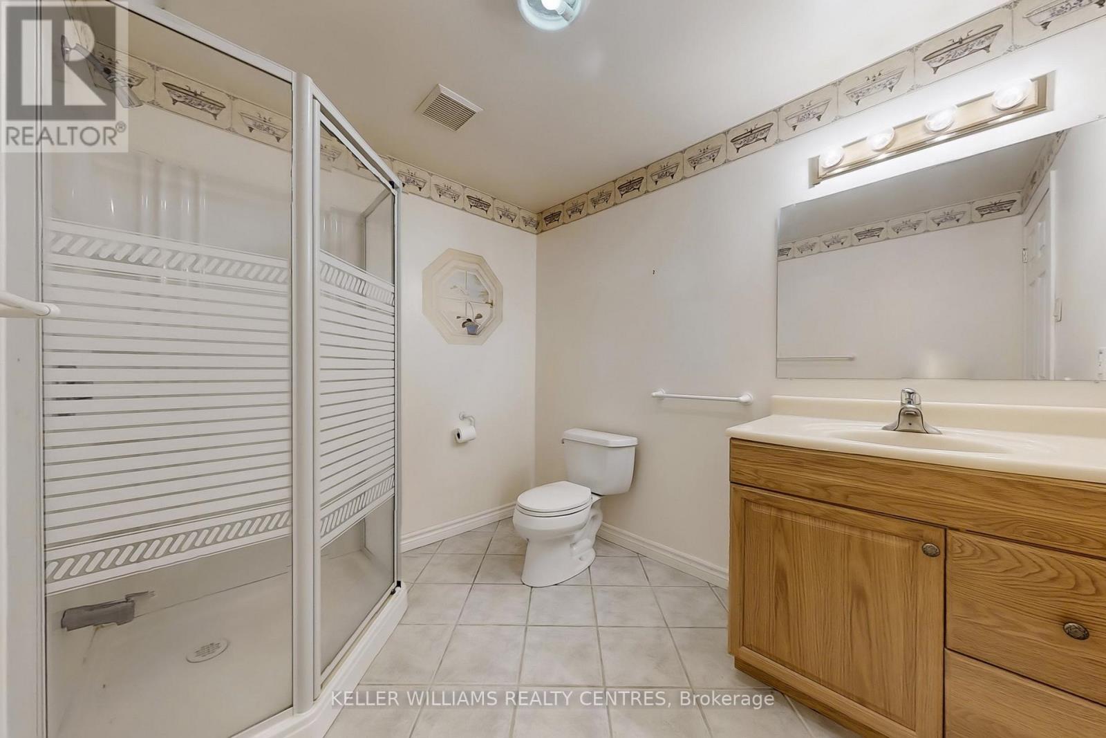 27 HAWTHORNE LANE - 27