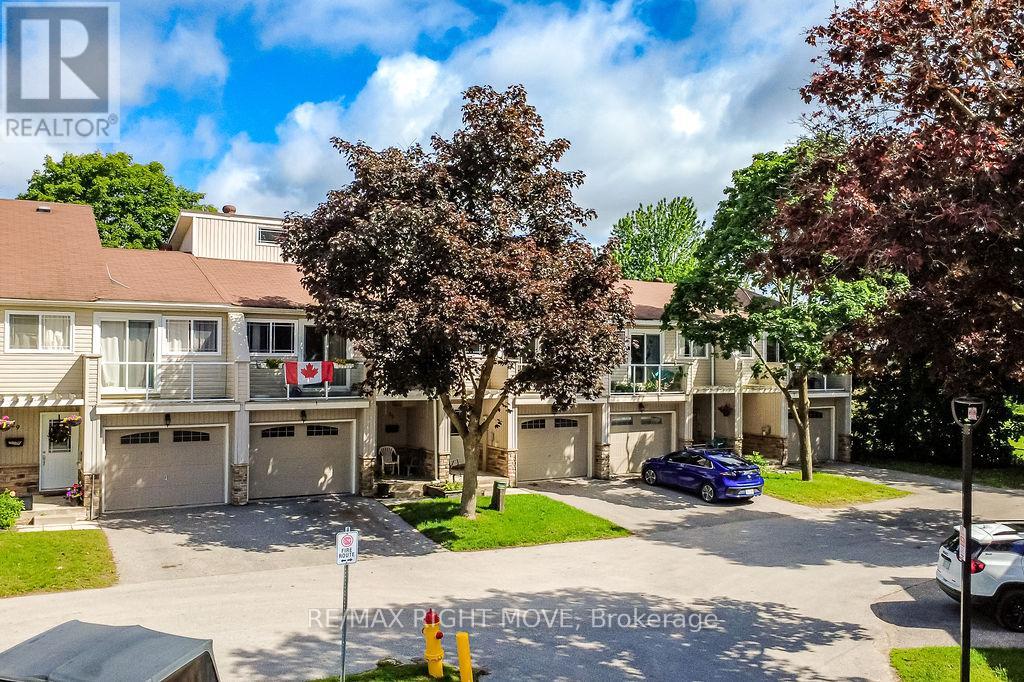 #31 12 LANKIN BOULEVARD - Image 3