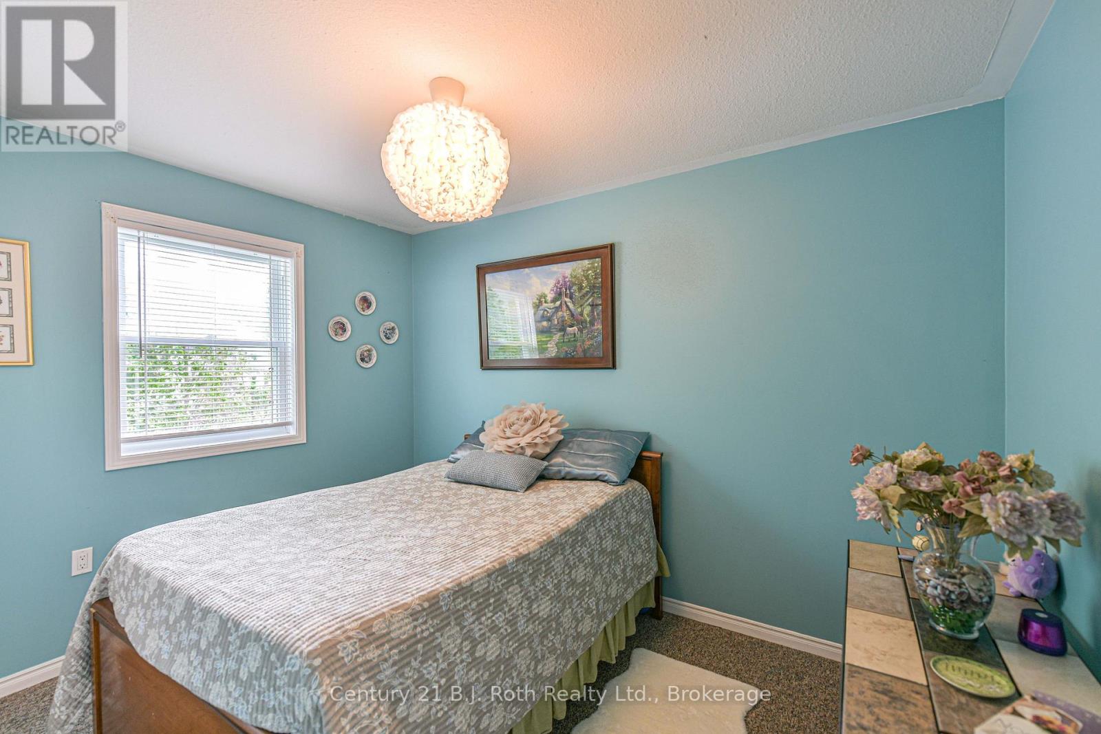 38 LOUISE LANE - Image 21
