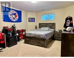 241 4th Street Crescent, Hanover, ON N4N3S9 Photo 43