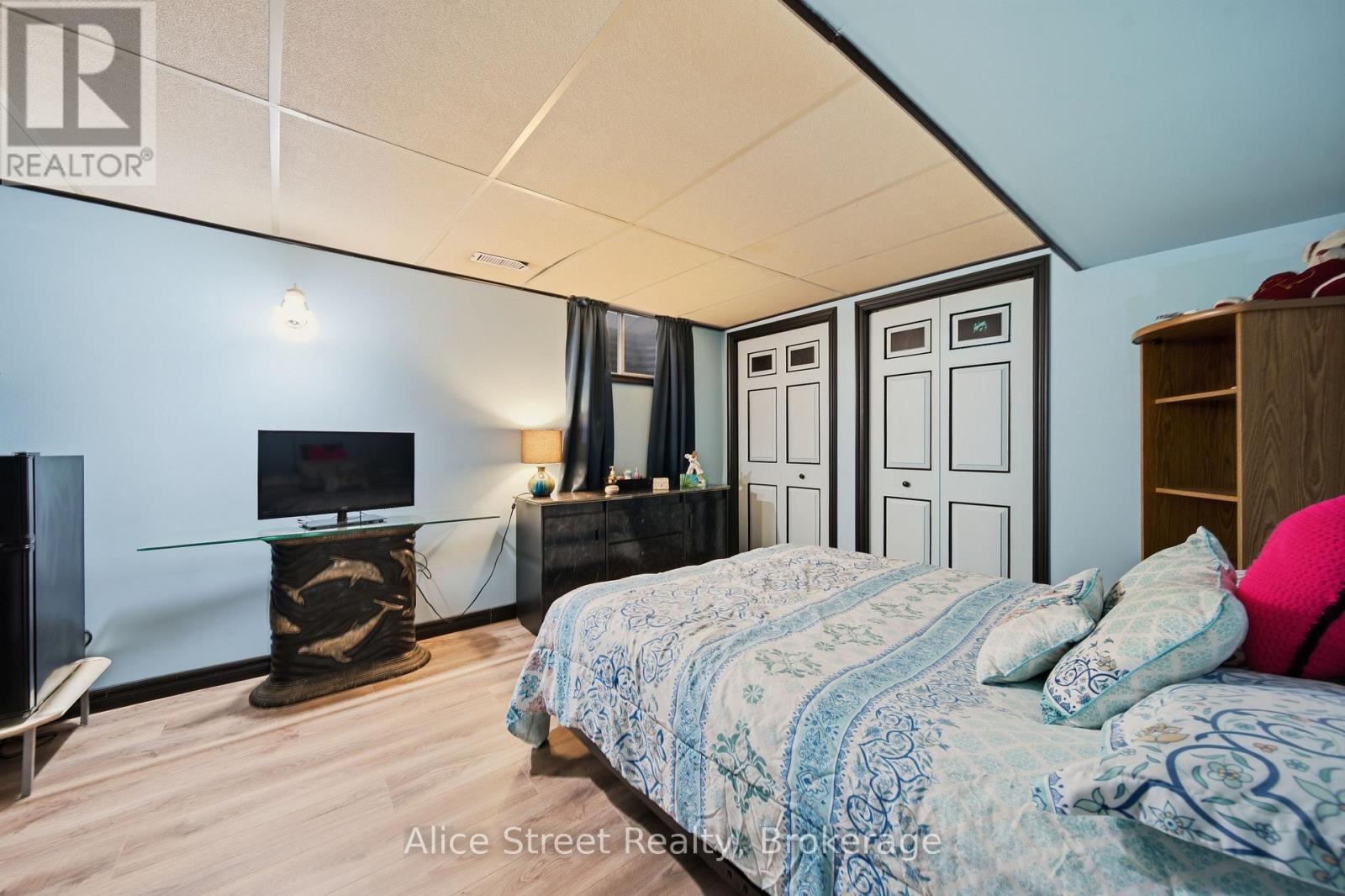 5 GLENBROOK DRIVE - Image 28