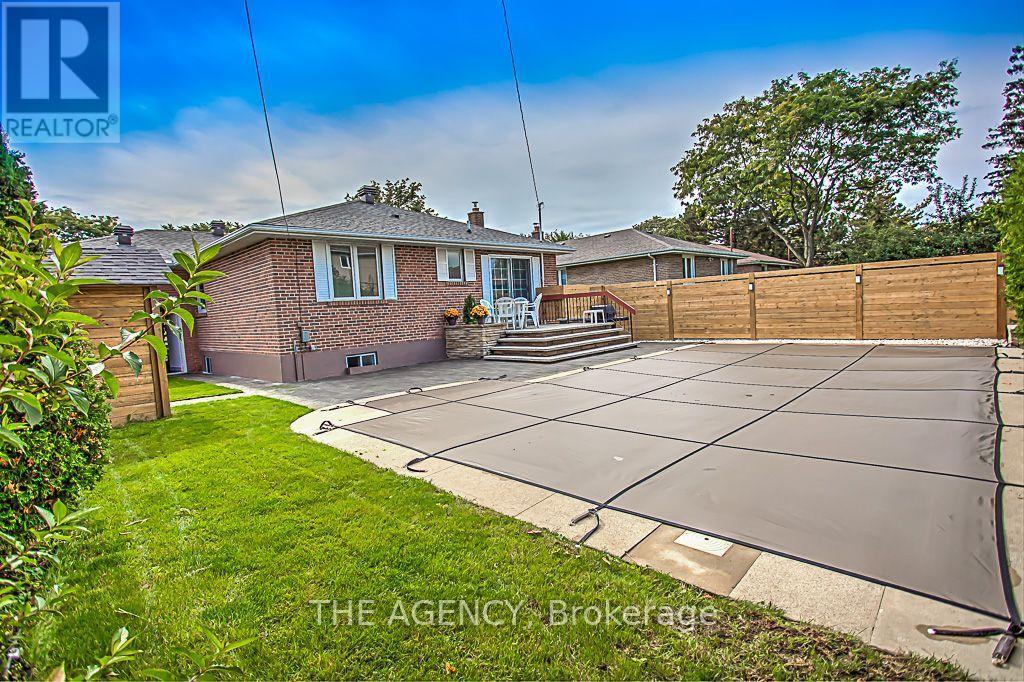 14 WARESIDE ROAD - Image 24