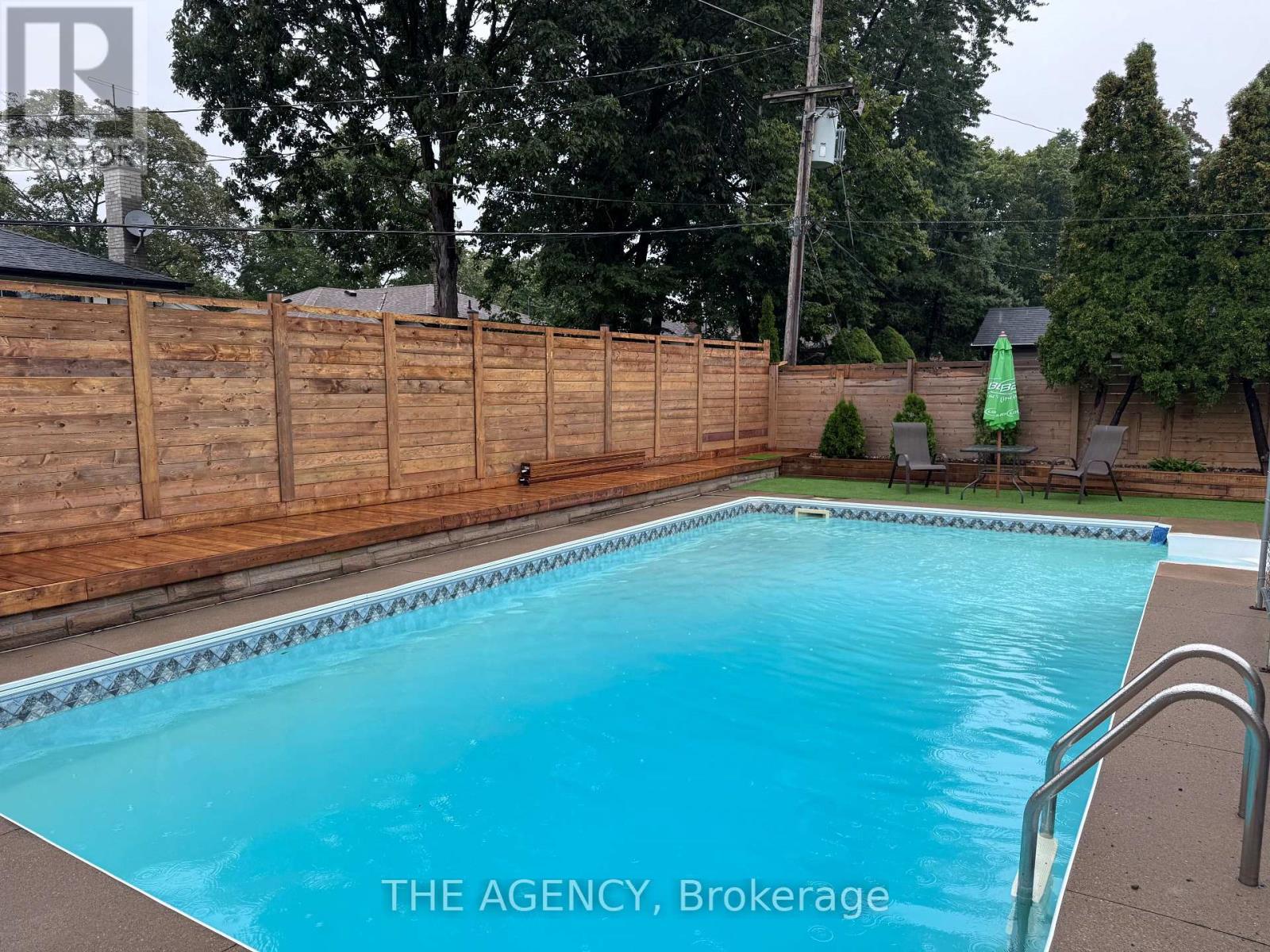 14 WARESIDE ROAD - 31