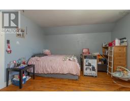61 Forest Street, Yarmouth, NS B5A3L7 Photo 28