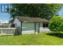Primary Bedroom - 61 Forest Street, Yarmouth, NS B5A3L7 Photo 8