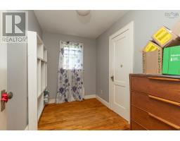 61 Forest Street, Yarmouth, NS B5A3L7 Photo 29