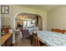 61 Forest Street, Yarmouth, NS B5A3L7 Photo 15