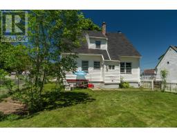 4pc Bathroom - 61 Forest Street, Yarmouth, NS B5A3L7 Photo 6