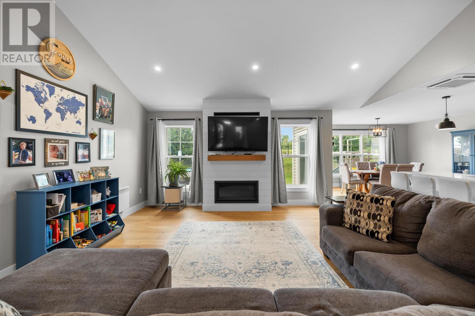 31 Lantern Crescent - 22