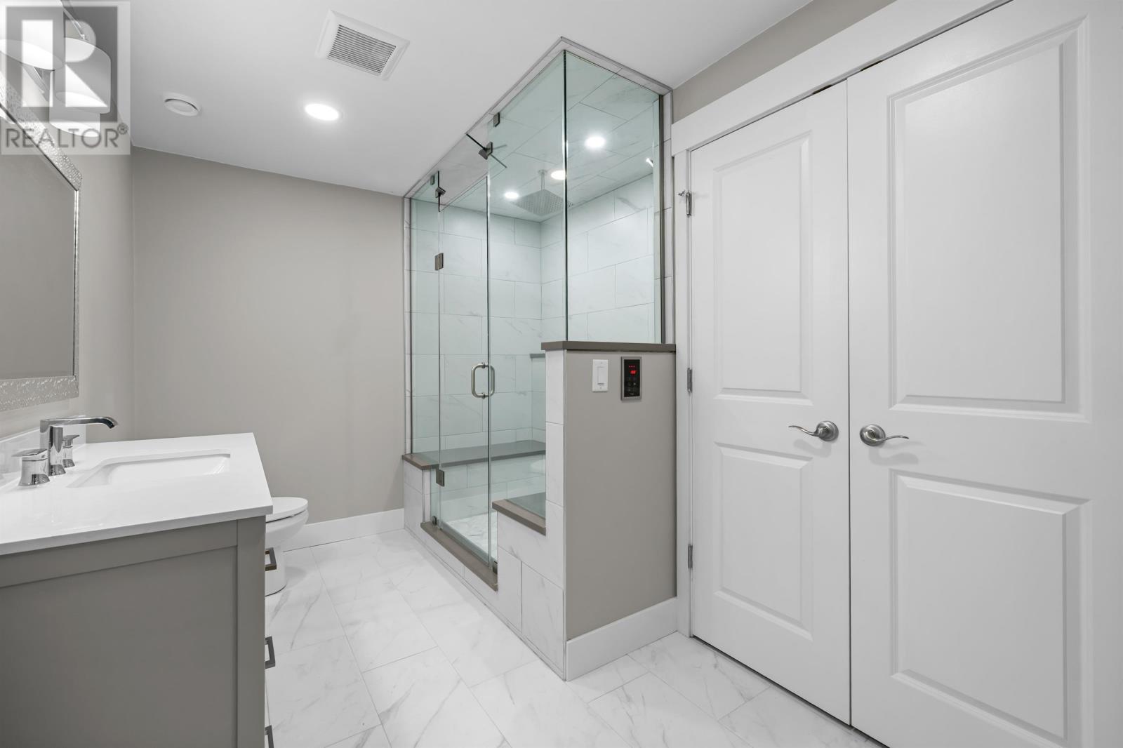 31 Lantern Crescent - 42