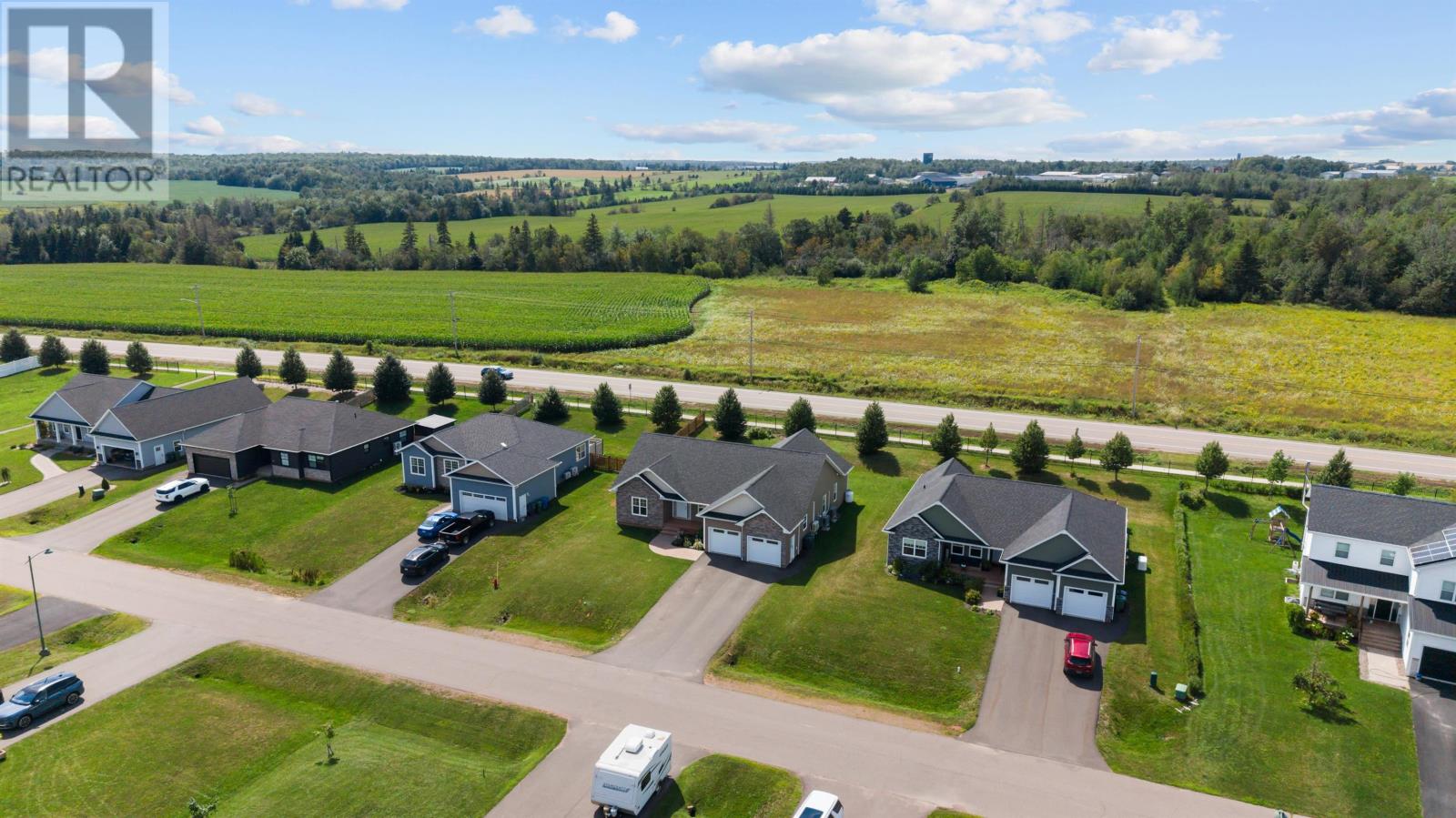 31 Lantern Crescent - Image 5