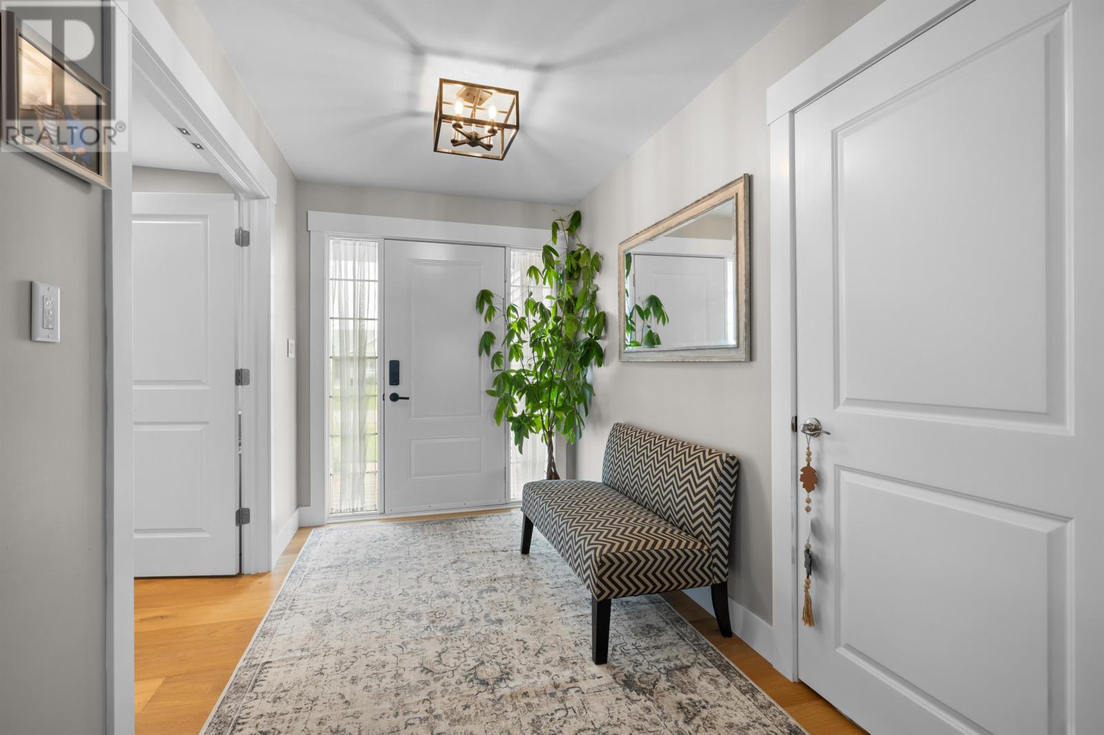 31 Lantern Crescent - Image 8