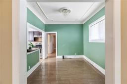 444 Burrows Avenue, Winnipeg, MB R2W2A1 Photo 13