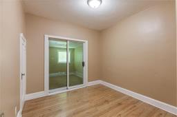 444 Burrows Avenue, Winnipeg, MB R2W2A1 Photo 17