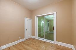 444 Burrows Avenue, Winnipeg, MB R2W2A1 Photo 18