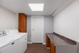 444 Burrows Avenue, Winnipeg, MB R2W2A1 Photo 22