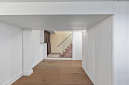 444 Burrows Avenue, Winnipeg, MB R2W2A1 Photo 27