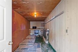 444 Burrows Avenue, Winnipeg, MB R2W2A1 Photo 28
