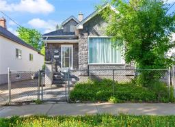 444 Burrows Avenue, Winnipeg, MB R2W2A1 Photo 30