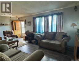 102 1st Avenue, Landis, SK S0K2K0 Photo 8