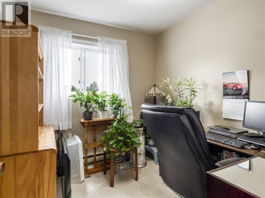 1492 Regent Street - 18