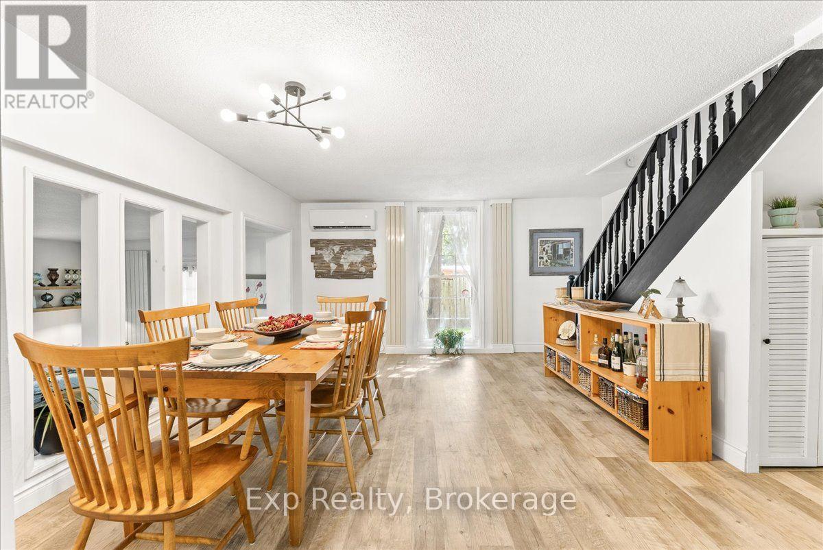 26 SHERBOURNE STREET N - 15