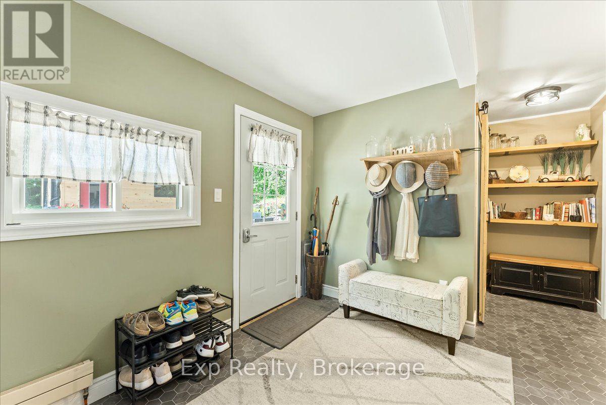 26 SHERBOURNE STREET N - 25