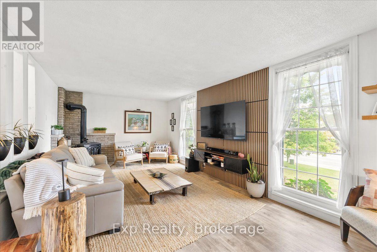 26 SHERBOURNE STREET N - Image 5
