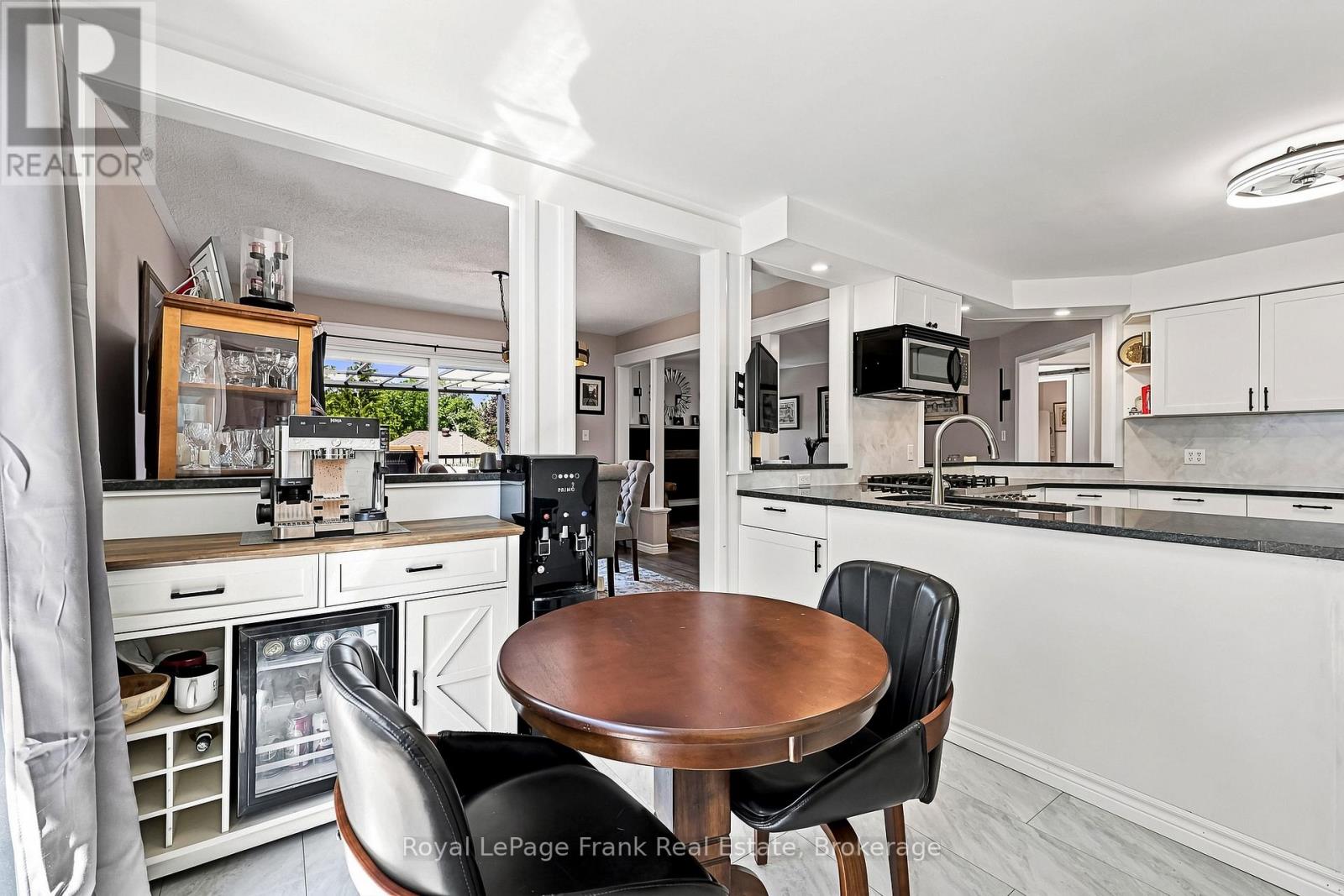 1846 STRATTON AVENUE - 12