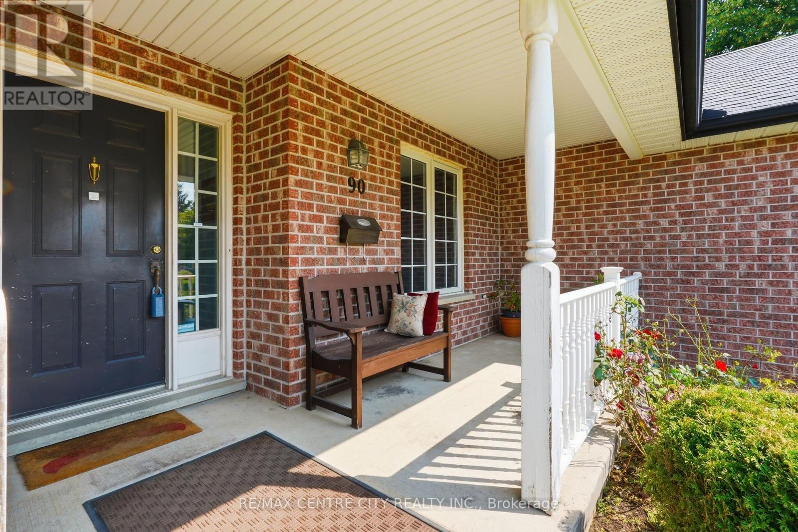 90 MORAINE CRESCENT - 5