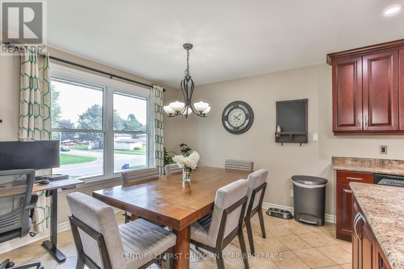 217 SELDON STREET - 15