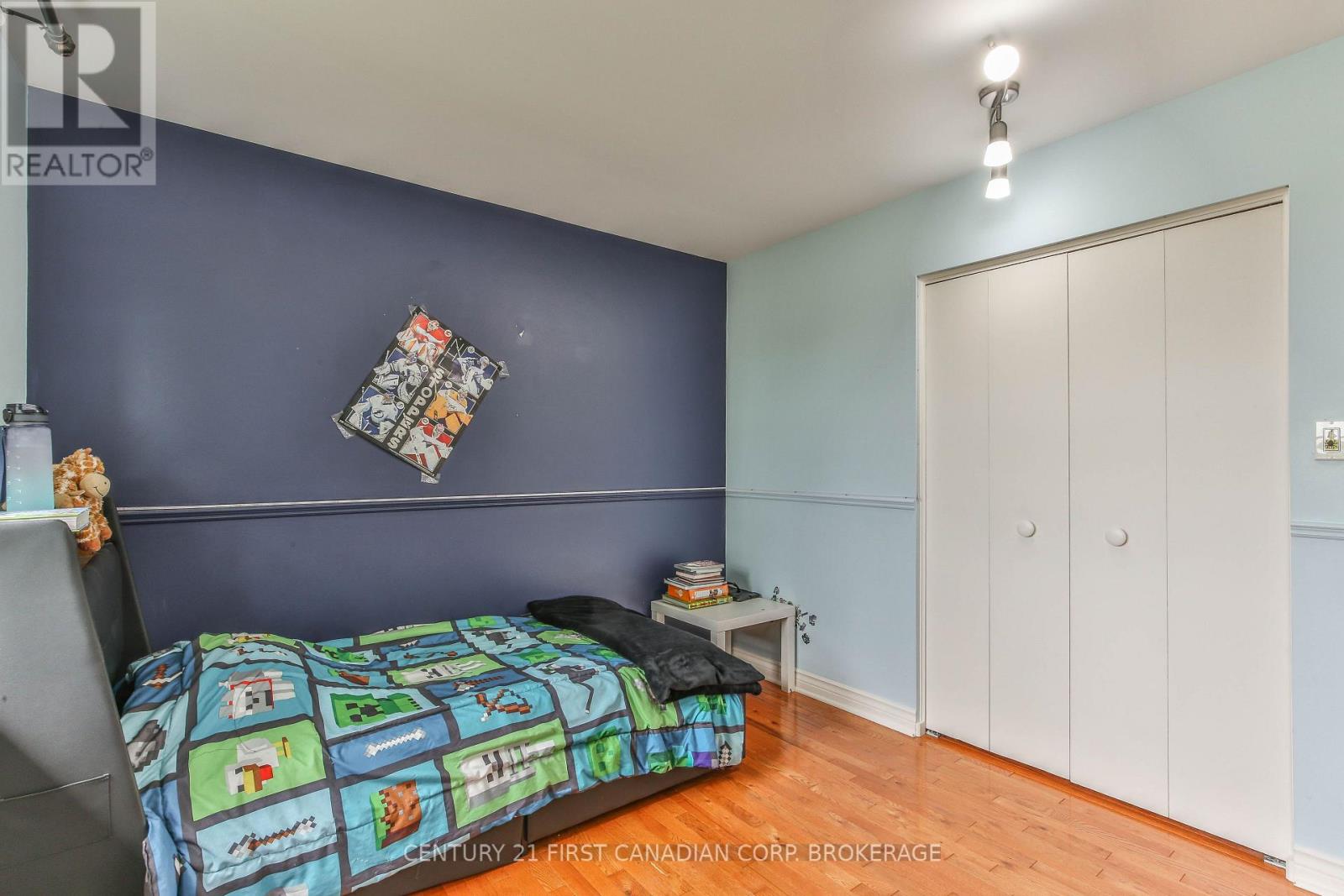 217 SELDON STREET - 22