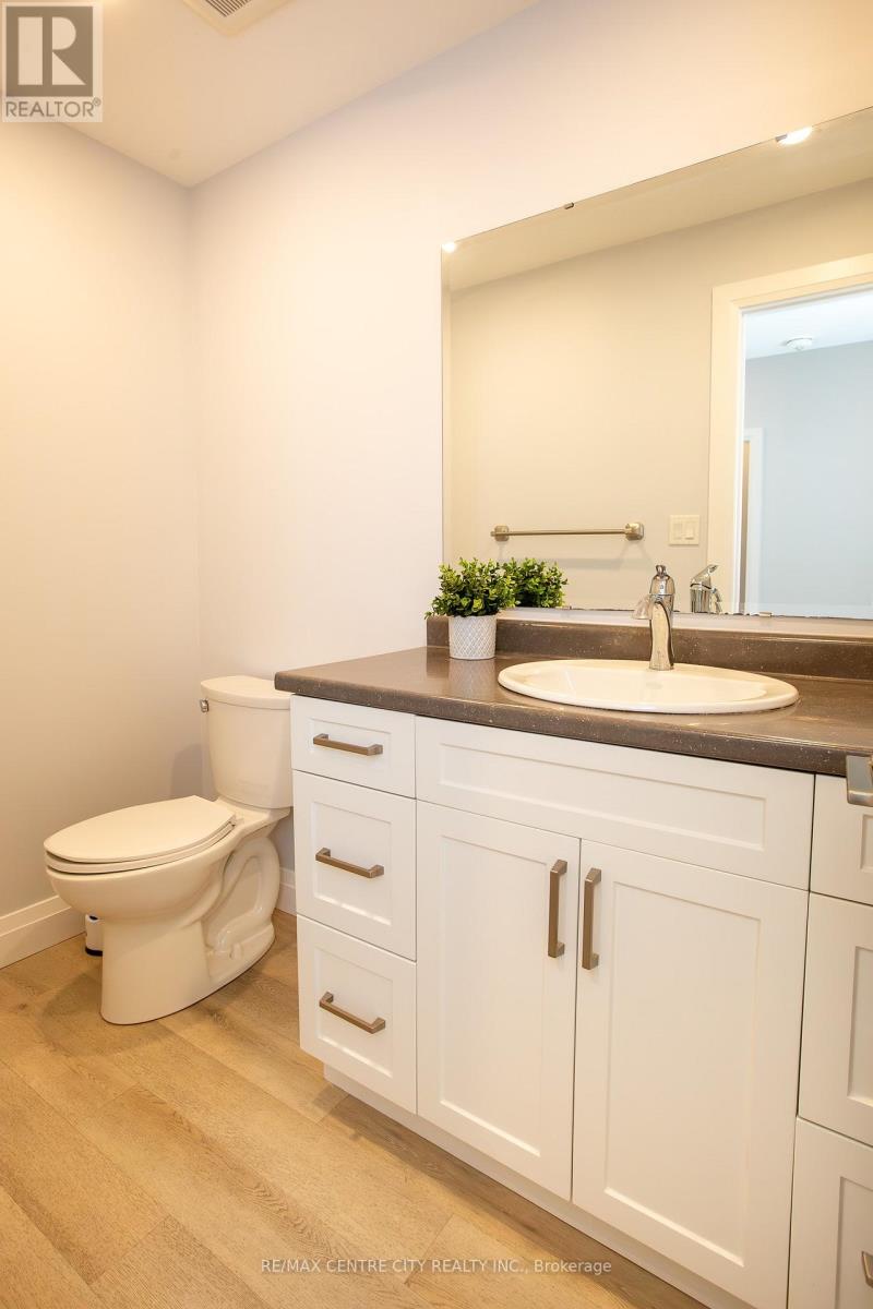 #21 275 JAMES STREET - Image 16